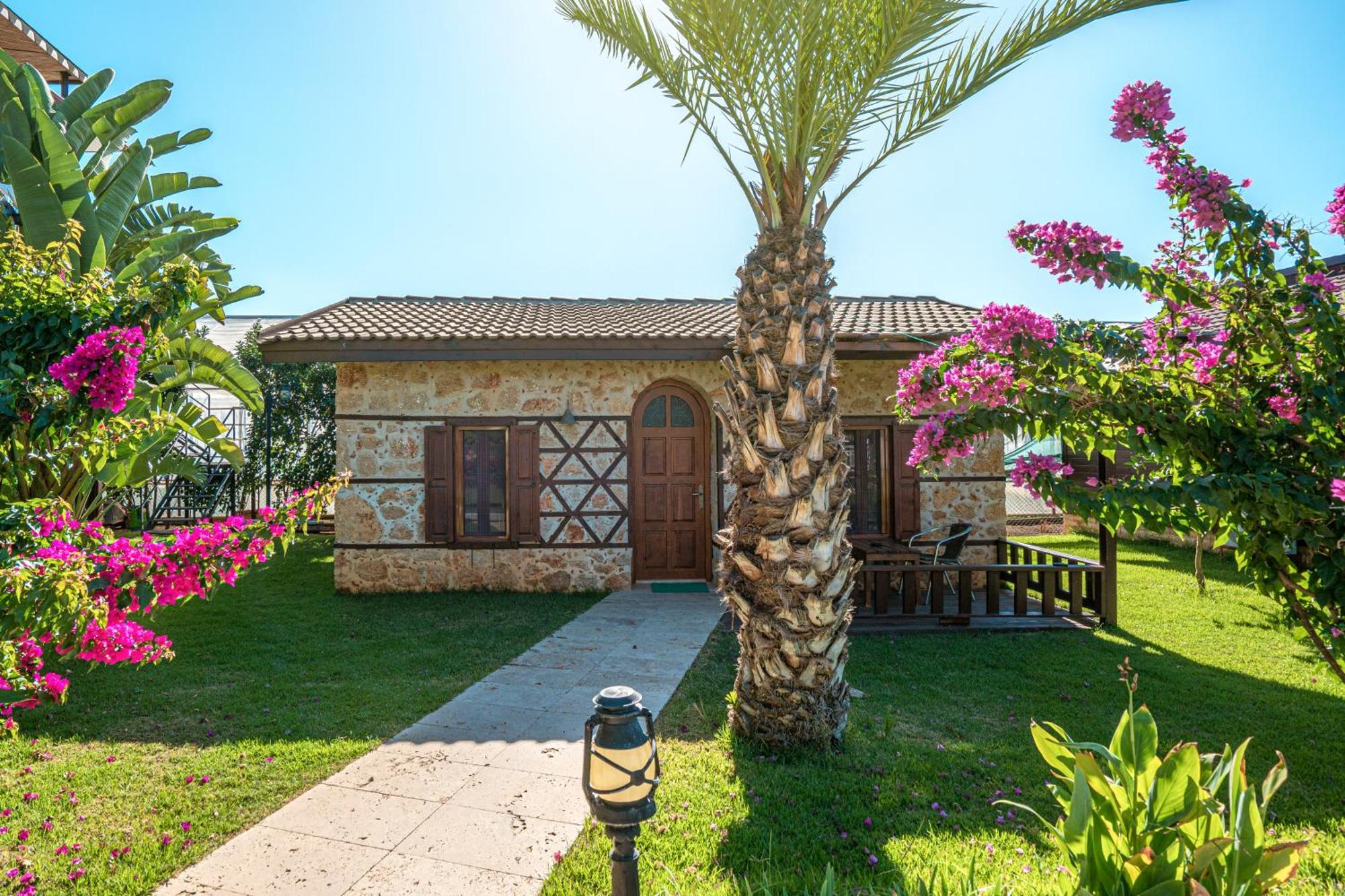 Sedir Park - Beach Bungalow Kargicak  Exterior photo